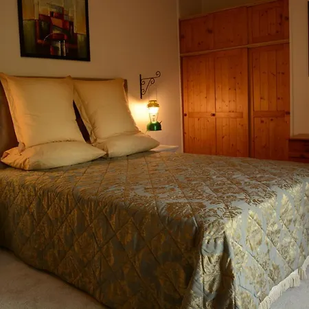 Les Noyers Frühstückspension Aulnay (Charente-Maritime)