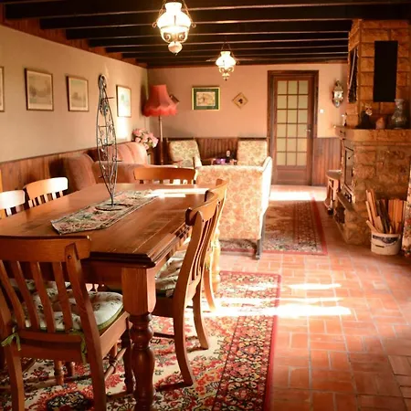 Les Noyers *