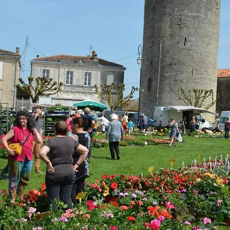 Les Noyers 3*
