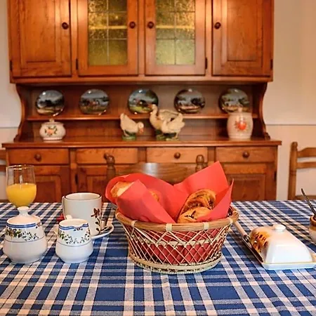 Bed & Breakfast Les Noyers Aulnay (Charente-Maritime)