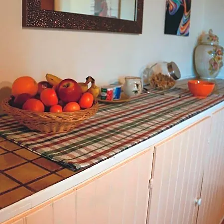 Les Noyers Bed & Breakfast Aulnay (Charente-Maritime)